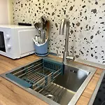 Modern & Cozy Appartement Golem (Tirana)