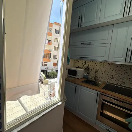 Modern & Cozy Lejlighed *