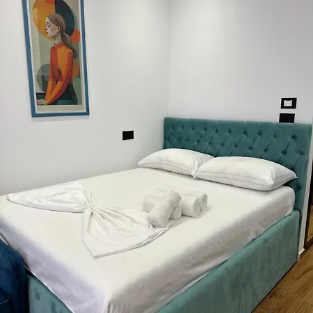 Modern & Cozy Golem *