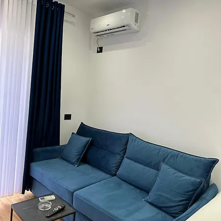 Modern & Cozy Apartment