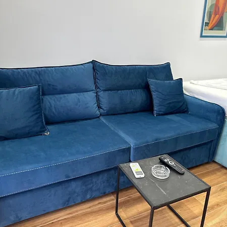 Modern & Cozy Golem * Golem (Tirana)