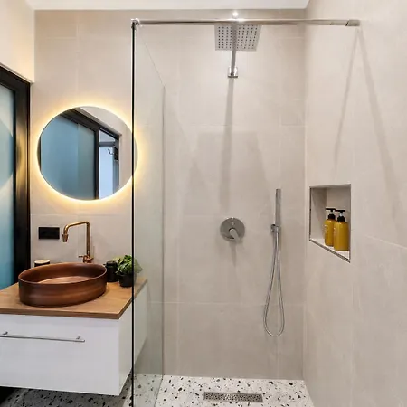 Apartment Modern & Cozy Golem (Tirana)
